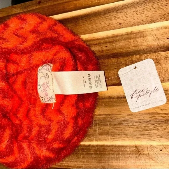 Free People Raspberry Combo Beanie. Fuzzy Warm Designer. Brand new with Tags. - Picture 5 of 7